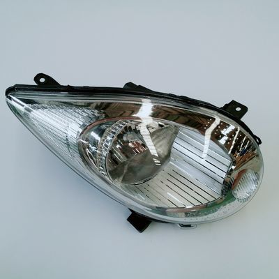 OE nr. 4121100/200U8010/8050 Warm wit auto onderdelen voor JAC J3 koplamp tegen betaalbare prijs