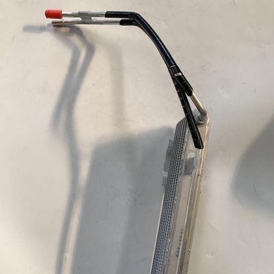 100% geteste versnellingsbak olie koeler met staafplaatstructuur 1301200u7054