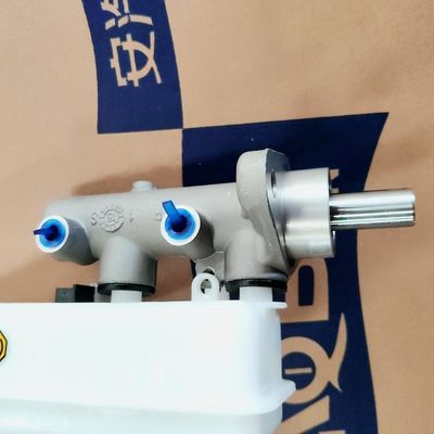 40*30*20 Brekmeestercilinder OE nummer 59100-V7010 voor JAC M5 2.0 Benzine in grijs