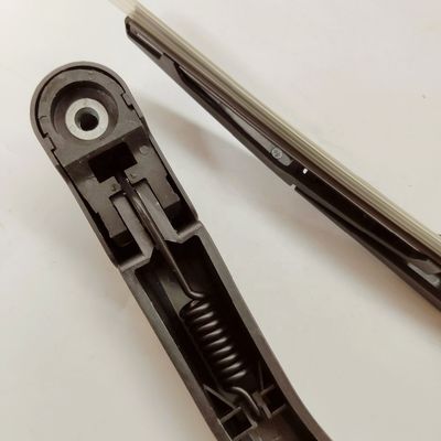 0.3kg zwarte achterwiperarm en -plaat voor JAC J3 Auto OEM nummer 5611300U8030