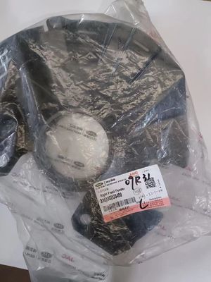 JAC S4 Rechter voorzijde Fender Autoonderdelen OE 3103302U3400 ijzer Autoonderdelen 0,4 kg