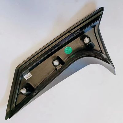 OE 5705400U3400 Autoonderdelen voor JAC S4 Rechter Achterruit Trim Panel 1e generatie SUV